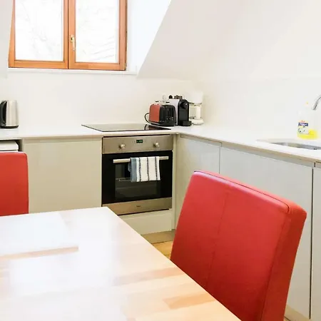 Guest house Apartman Diofa *