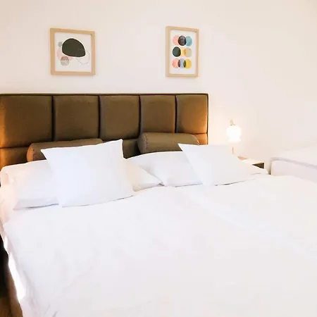 Apartman Diofa Pensjonat *