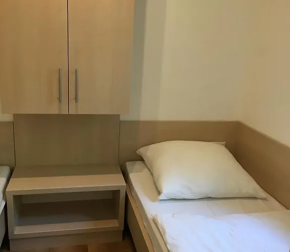招待所 Diofa 凯斯特海伊